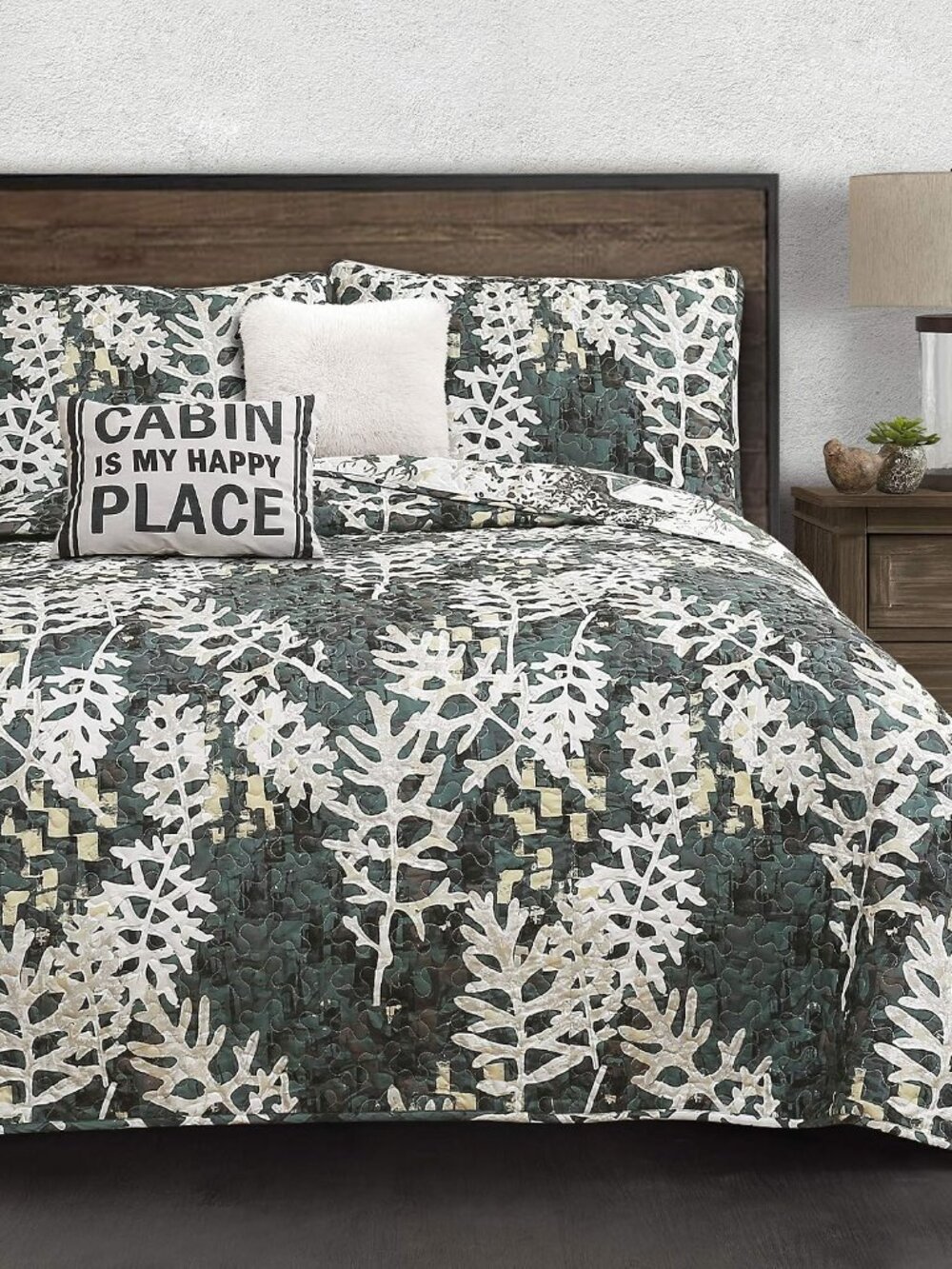 Camouflage Leaves Quilt - Reversible 5 Piece Bedding Set with Wintry Cabin Deer